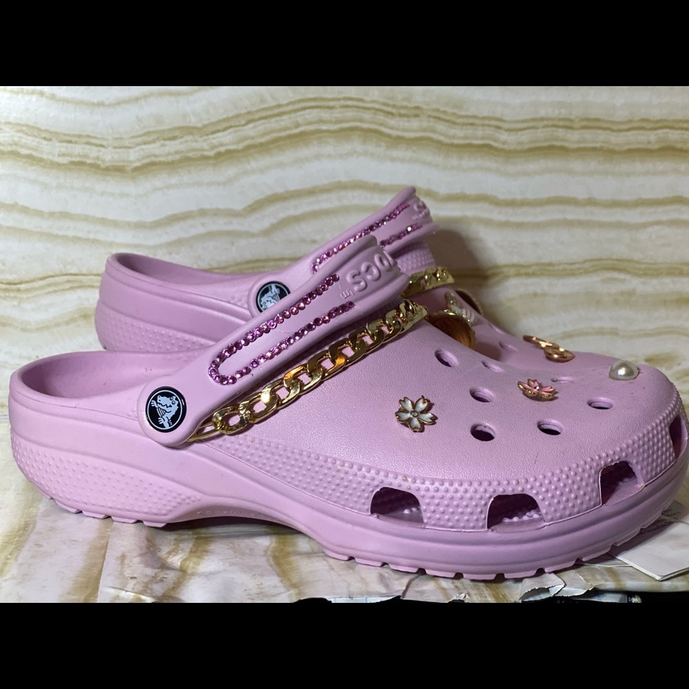 Croc - Picture 6 of 6